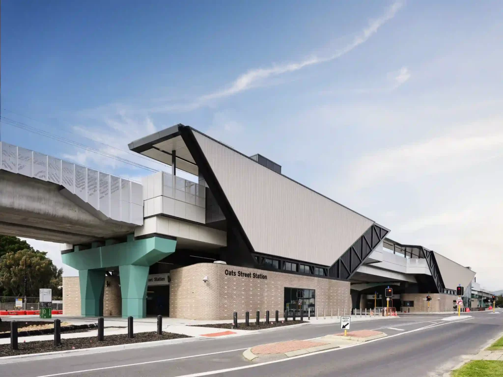 Oats Street Station Exzo 001